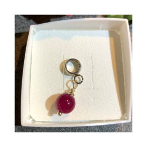 Charm til 5 mm lderarmbnd med 8 mm pink/lilla perle