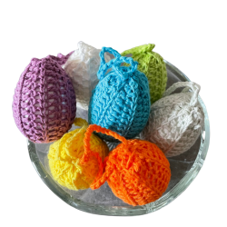 Hjemmehklede pskeg. 4,8 cm og 6 cm. Mange forskellige farver