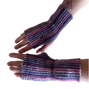 Hklede pulsvarmere-hndledsvarmere i uldblanding.