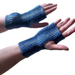 Hklede pulsvarmere-hndledsvarmere i uldblanding.