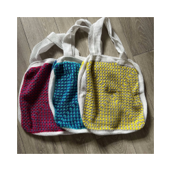 Hjemmehklet taske-net-mulepose. Str. ca 42x42 cm uden hank