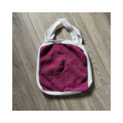 Hjemmehklet taske-net-mulepose. Str. ca 42x42 cm uden hank