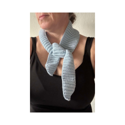 Hklet trklde-scarf. Lille model. 100% Merino Uld