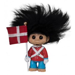 Lykketrold garder med flag