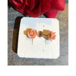 restik med lyserd rose. Kirurgisk stl. Rose 10x6,5mm