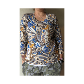 Sweatshirt/Pullover med mnster. Mrk: Delmod. Fes i str. 40 & 44