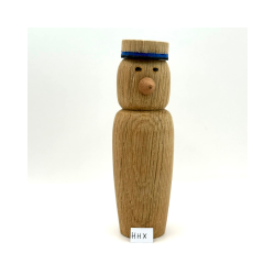 Studenter figur i tr� � unik &amp; h�ndmalet. Str. ca 13x3,5 cm
